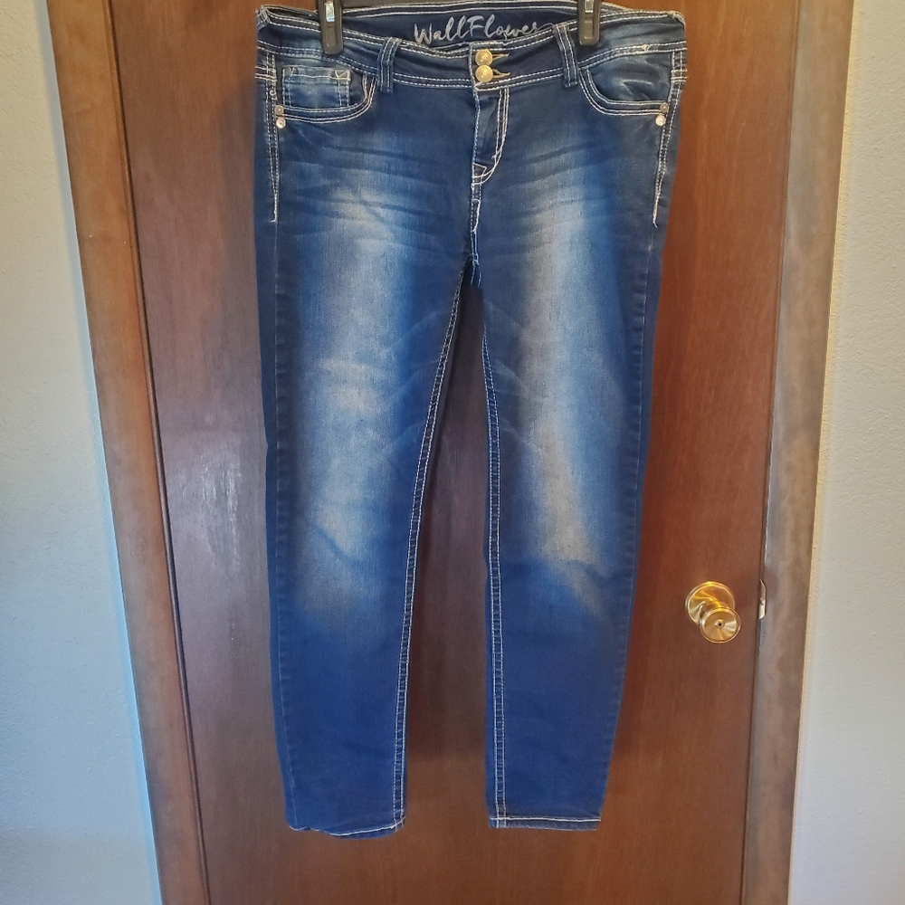 Wallflower skinny jeans